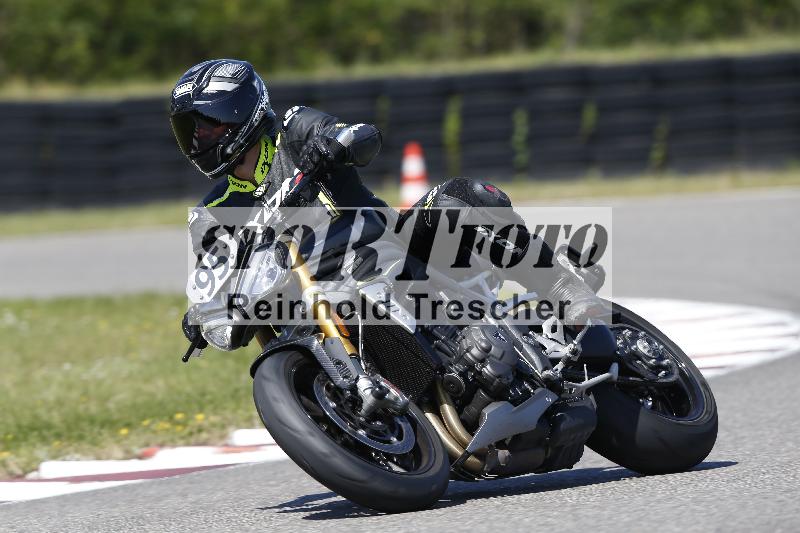 /Archiv-2025/48 25.08.2025 Cornu Master School ADR/blau-bleu/95